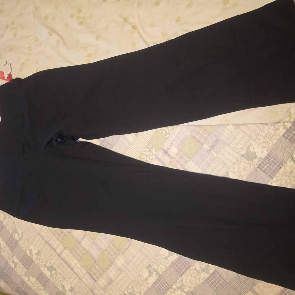 Livi Active Women's Black Flare Pants